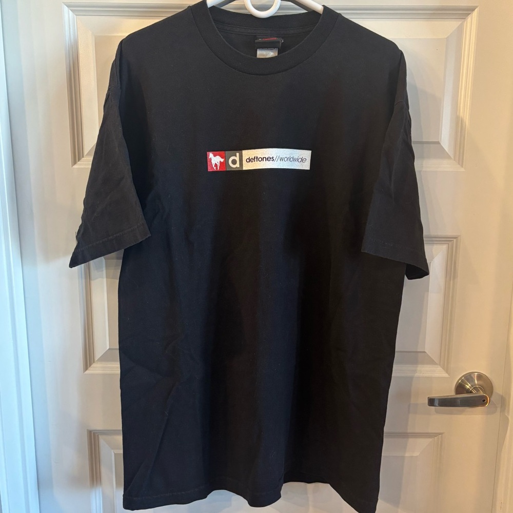 X-Large Deftones//Worldwide T-Shirt